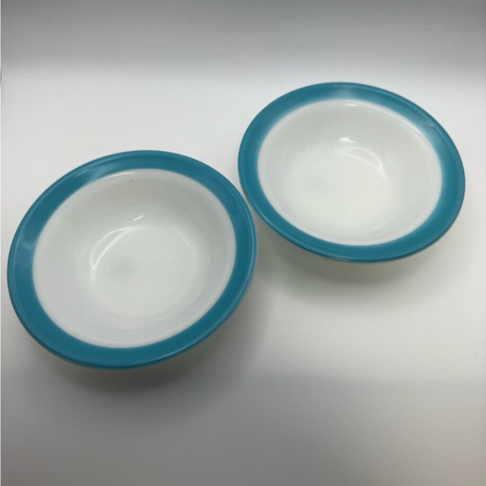 Pyrex Turquoise Band Rim Soup / Salad Bowls set of 2 - Picture 5 of 11